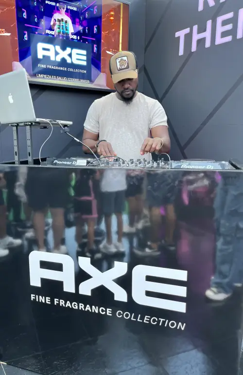 DJ Deuett