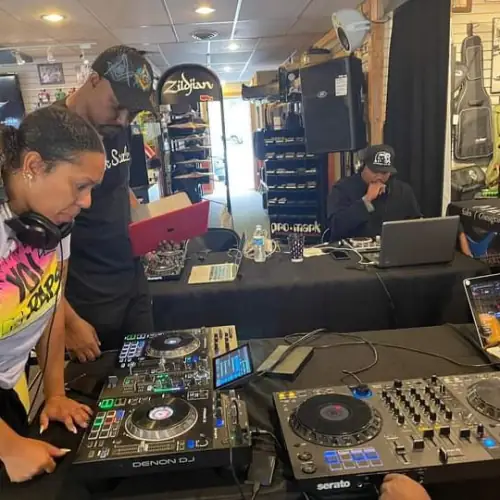DJ HUD Hustle