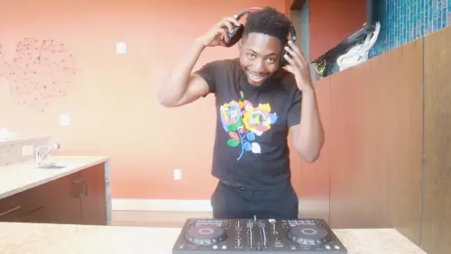 Dj Ike