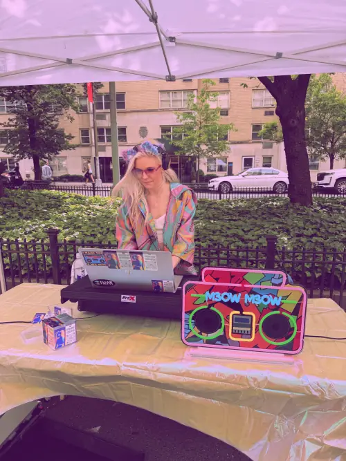 DJ M30W M30W